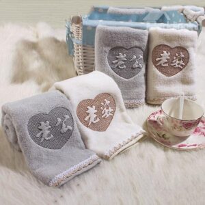 100% Cotton Cute Design Soft Towel With Chines Letters