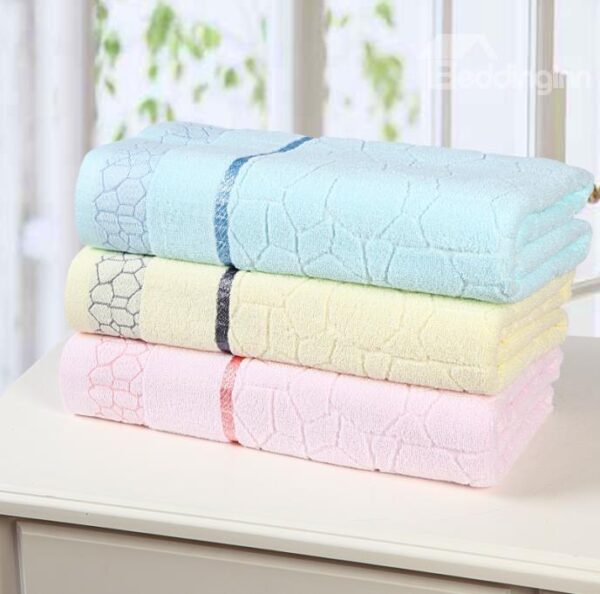 New Arrival High Quality 100% Cotton Skin Care Water Cube Bath Towel