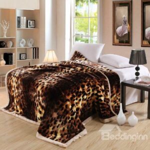 New Arrival Super Soft Leopard Print with White Border Double-Layer Thick Raschel Blanket