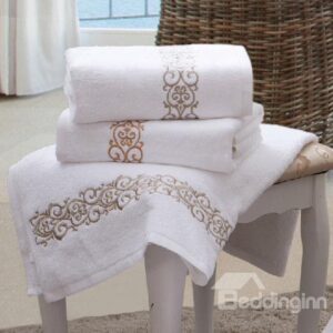 New Arrival White Embroidery Floral Border Print Cotton Bath Towel
