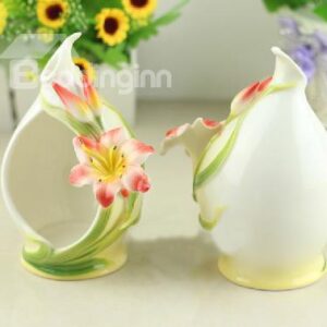 New Arrival Beautiful White Color Elegant Lily Design Ceramic Candle Holder