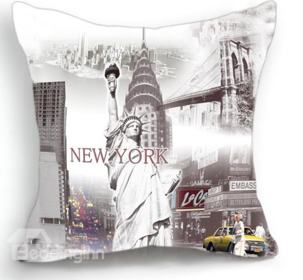 New Arrival American Statue of Liberty and New York City Print Throw Pillow