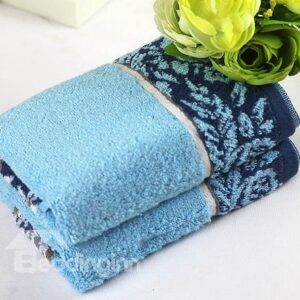 New Arrival 100% Cotton Decorative Border Simple Design Towel