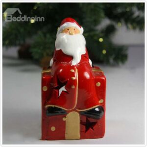 New Arrival Sweet Christmas Santa Sitting on Gift Box Candle Holder