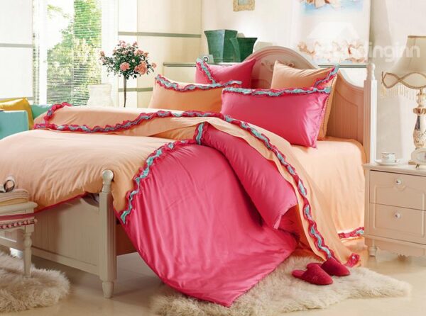 New Arrival Sweet Yellow and Red Color Blue Floral Borders 6 Piece Bedding Sets with Fitted Sheet