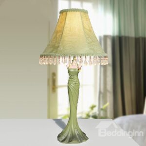 New Arrival Gorgeous Rose Gown Style Resin Table Lamp