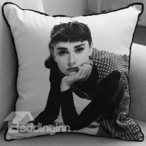 New Arrival Lovely Audrey Hepburn Holding Chin Print Throw Pillow