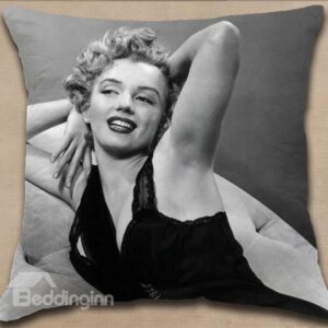 New Arrival Black and White Color Sexy Marilyn Monroe in Sofa Print Throw Pillowcase