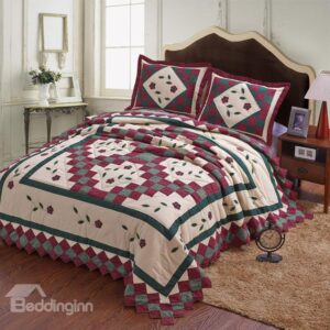 New Arrival Handmade Square and Floral Embroidery Air-Conditioned Three-Piece Bedding Sets