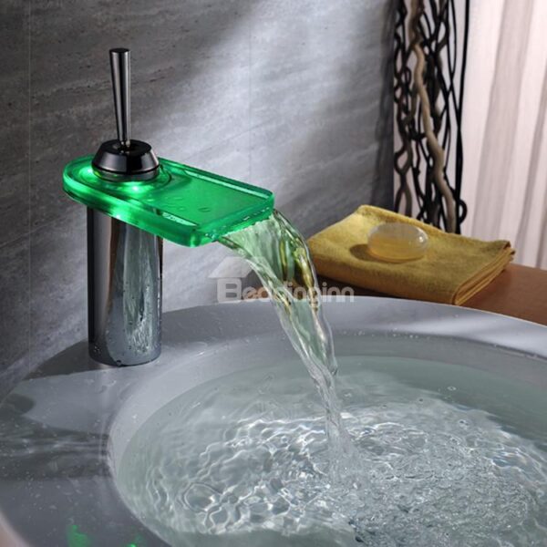 New Arrival Amazing LED Color Changing Bathroon Sink Faucet
