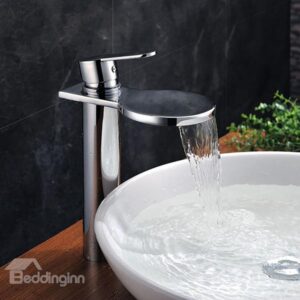 New Style Amazing One Handle Waterfall Bathroom Sink Faucet
