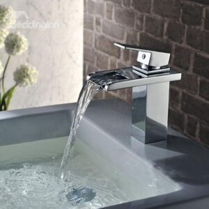New Arrival Hot Selling Fancy One Handle Waterfall Bathroom Sink Faucet