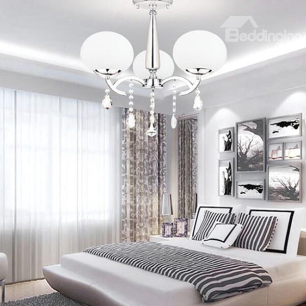 New Arrival Elegant Modern Crystal 3 Light Chandelier