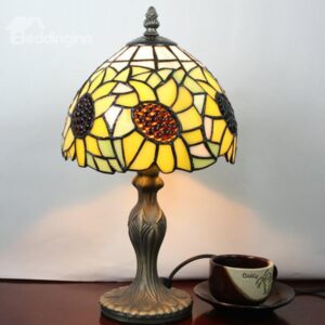 Gorgeous Tiffany Sunflower Patterned Stained Glass Table Lamp