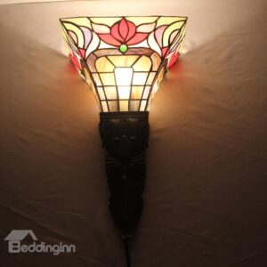 16-Inch Alluring Tiffany Style Floral Pattern Stained Glass Pocket Lantern