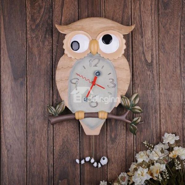 Amazing Creative Swinging Resin Owl Wall Clock