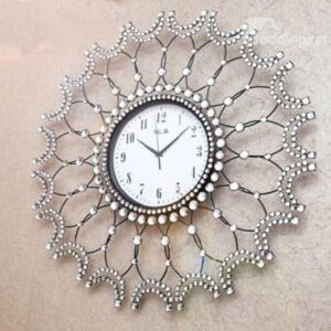 Hot Selling Charming Decorative Diamonds Flower Shaped Quartz Wall Clock