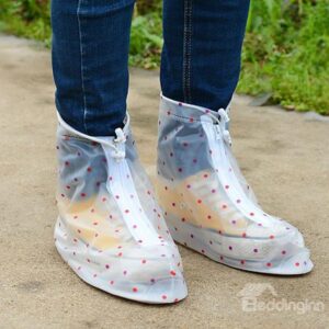 Amazing Fresh Dots Design Waterproof one Pair of Shoe Covers