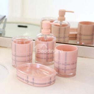 High Grade Fantastic Organic Glass Four Pieces Bathroom Accessories