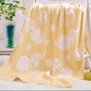 High Quality Gorgeous Hearth And Rose Pattern Bath Towel