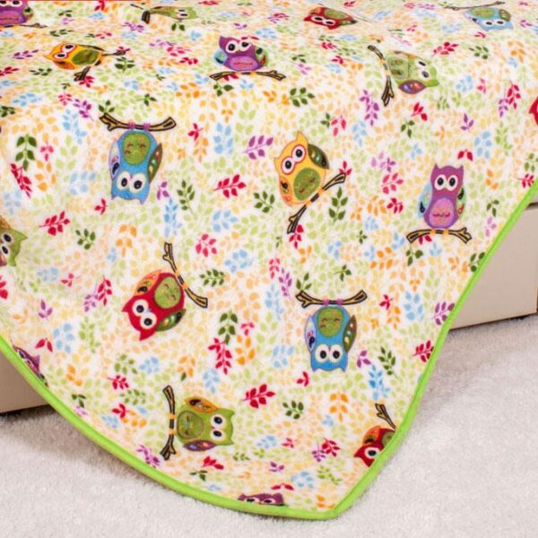 New Style Colored Owls Rest on Branches Pattern Children Blanket