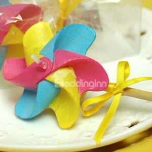 Top Selling Fancy and Multicolored Pinwheel Shape Candle