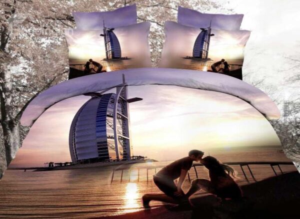 Lovers Kissing on Dubai Beach Print 4-Piece Cotton Duvet Cover Sets