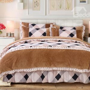 Modern Contrast Color Grid Lace Edging 4-Piece Coral Fleece Duvet Cover Sets