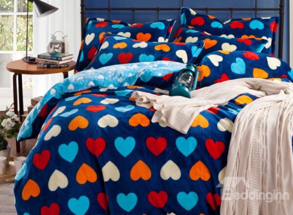 Top Selling Colored Hearts Print Flannel Warm Winter Duvet Cover Sets