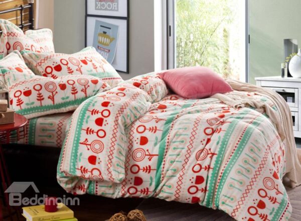 Best Selling Green and Red Cartoon Flower Print Reversible 4-Piece Coral Fleece Duvet Cover Sets