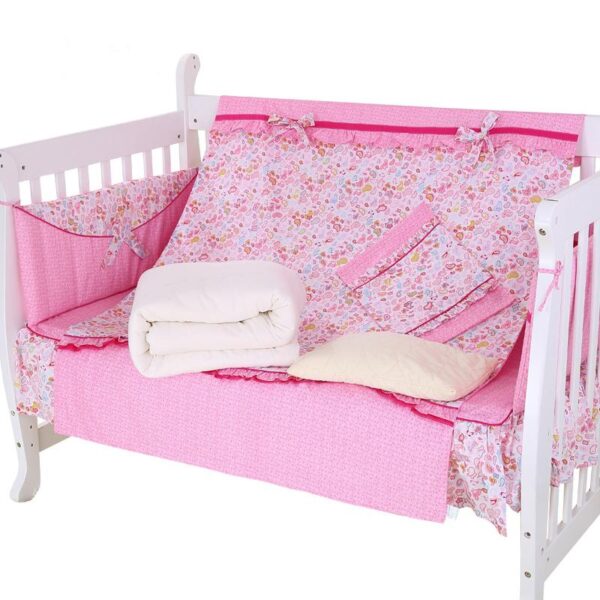 Warm and Comfortable Pink Floral Pattern Crib Bedding Set