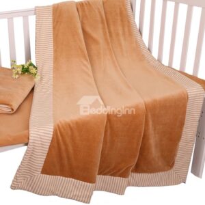 Solid Color White Stripes Border Pattern Velvet Material Baby Quilt