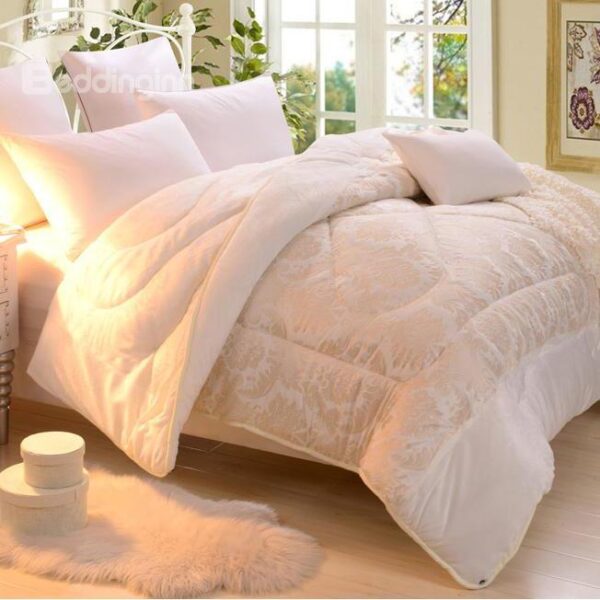 Super Warm and Comfortable Light Yellow Embroidery Quilt