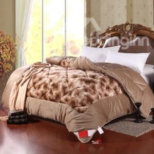 Skincare Short Plush Material Solid Color Soft and Comfortable Quilt