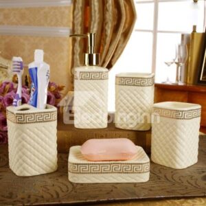 Fancy Ceramic Plaid Pattern 5-piece Bathroom Accessories