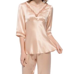 Pretty Wonderful Embroidery Border Mulberry Silk Pajamas