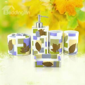 Elegant Maple Pattern European Pastoralism 5-piece Bathroom Accessories