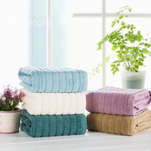 Comfy Full Cotton Solid Color Bath Towel