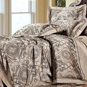 Court Style Retro Floral Pattern 4-Piece Silky Duvet Cover Sets
