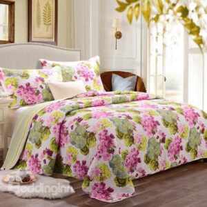 Lotus and Crabapple Flowers Pattern Ultra Soft and Comfortable Skincare Bed in a Bag Set