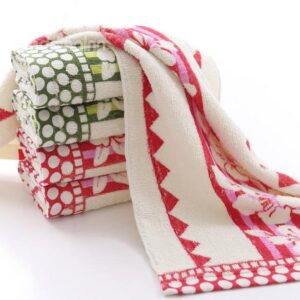 Pretty Soft Flower Dots Print Cotton Towel