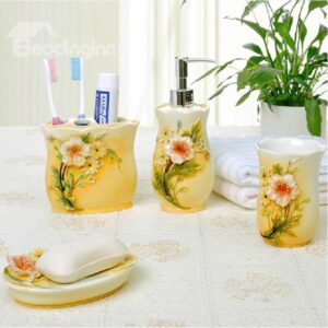 Graceful Rural Resin Flower 4-piece Bath Aceessories