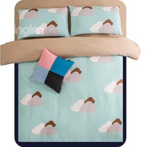 Beautiful Clouds Print 4-Piece Polyester Duvet Cover Sets
