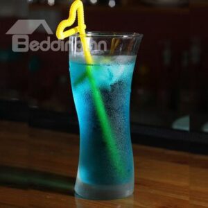 Top Quality Beautiful Twisted Glass Creative Glass Cup