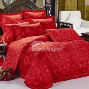 Red Blooming Flower Print 4-Piece Polyester Duvet Cover Sets
