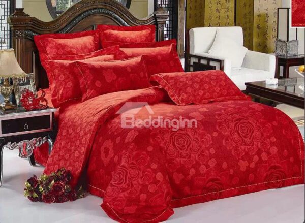 Red Blooming Flower Print 4-Piece Polyester Duvet Cover Sets