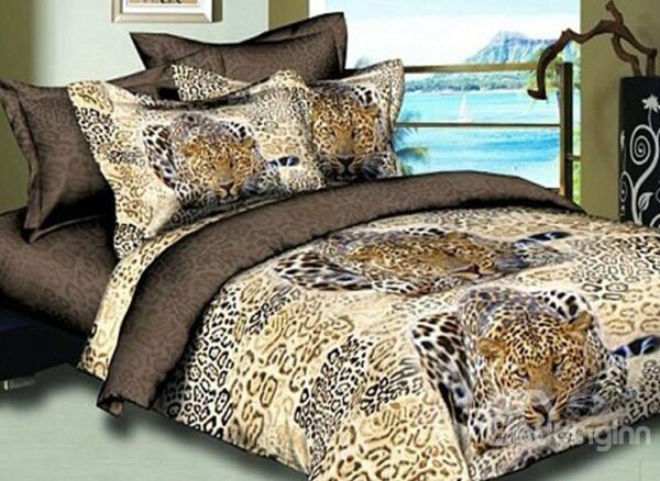 The Hunting Leopard Print 4-Piece Polyester Duvet Cover Sets