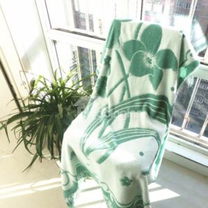 Hot Selling Purified Cotton Yarn Soft Comfortable Bath Towel
