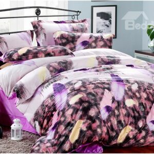 Flying Purple Feather Print 4-Piece Polyester Duvet Cover Sets