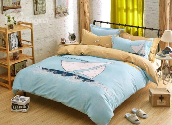 Sailing Boat and Blue Sea Print 4-Piece Duvet Cover Sets